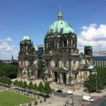 Berlin Exploring: Free Walking Tour, Museum Island & East Side Gallery