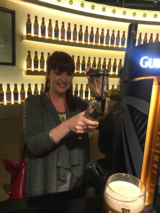 Dublin Exploring Pubs, Bars & The Guinness Storehouse
