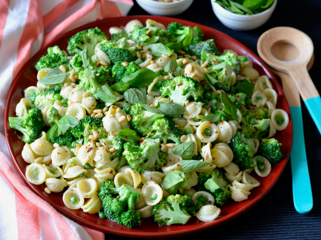 Broccoli Pea Pasta Salad | I Spy Plum Pie