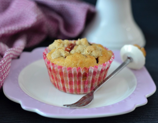 Plum Crumble Muffins & My 7th Blogiversary | I Spy Plum Pie