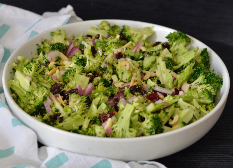 Broccoli Cranberry Salad | I Spy Plum Pie