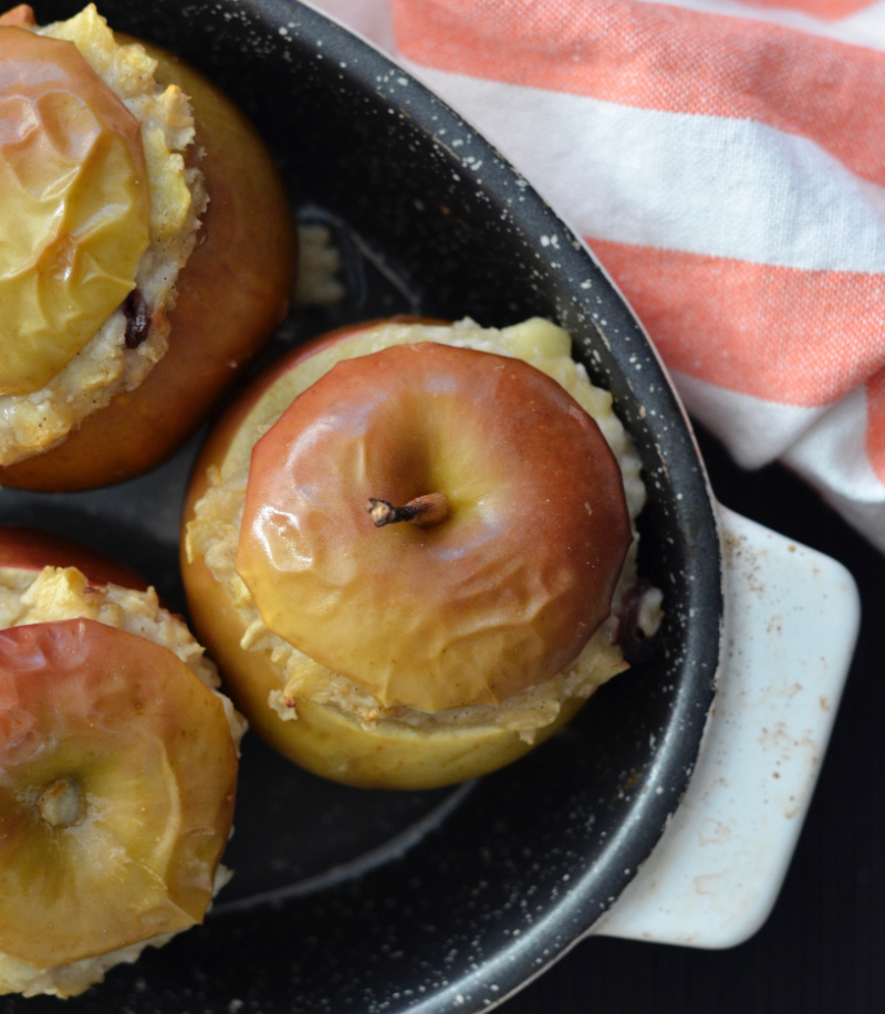 Oatmeal Stuffed Baked Apples | I Spy Plum Pie