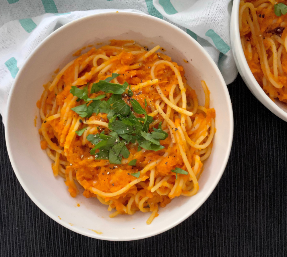 Roasted Carrot and Tomato Pasta | I Spy Plum Pie